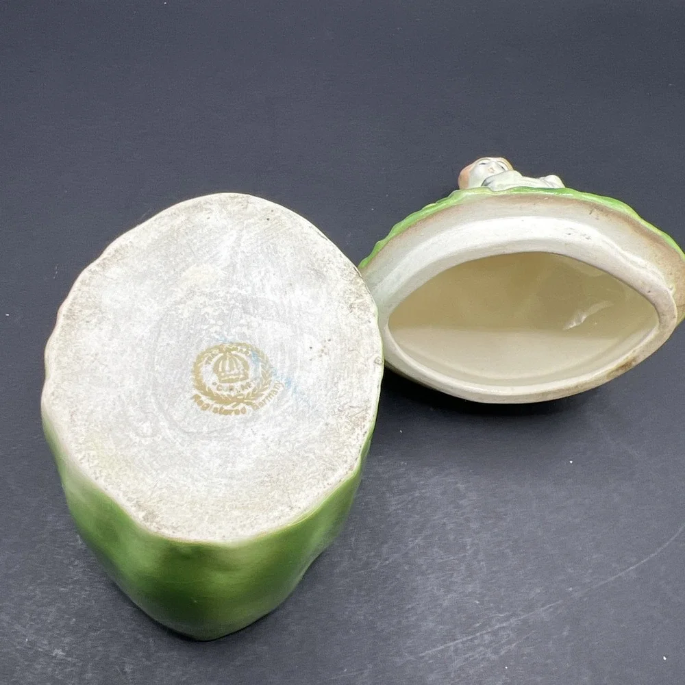 Art Deco Porcelain Half Doll Dresser‎ Box Powder Jar Coronet Trademarked Germany